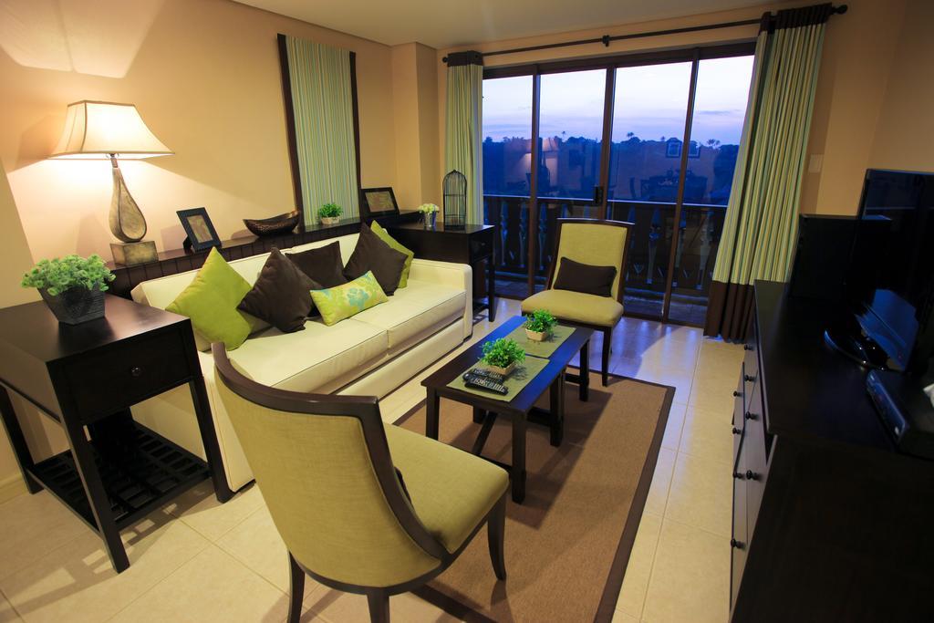 Crosswinds Resort Suites Tagaytay City Exterior foto